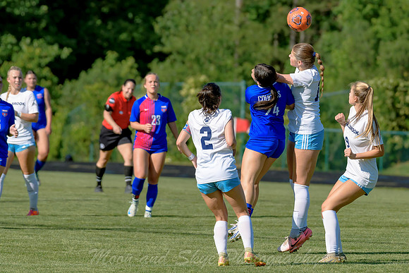 D85_6092