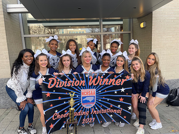 Cheer-1183332104